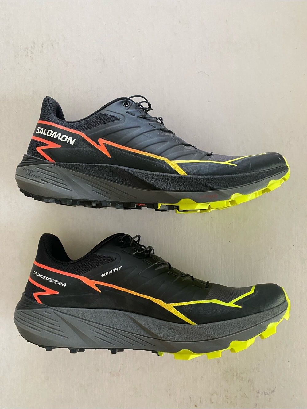 Salomon Thundercross Men's Trail Running Shoes Black and Neon Yellow 9.5 US NWOT - Picture 3 of 11